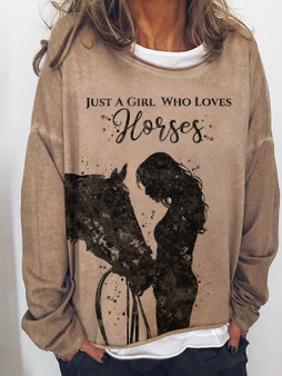 Women's Just a Girl Who Loves Horses print sweatshirt