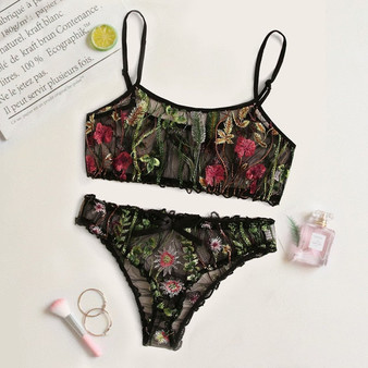 Women's Underwear Set Embroidered Bra and Panty set Push up Bralette Floral Lingerie