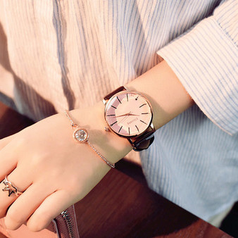 Womens Casual Quartz Wrist Watch