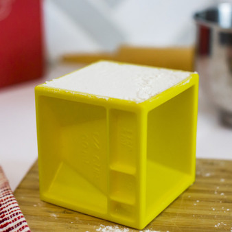 Kitchen Measuring Cube