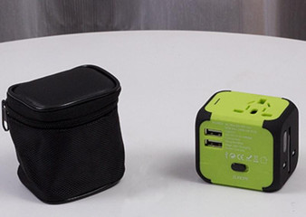 The World's First Global Travel Adapter Can Be Used in 150 Countries