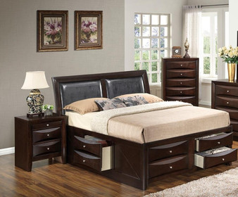 G1525IKSB4NCH 3 Piece Set including King Size Bed, Nightstand and Chest in Cappuccino