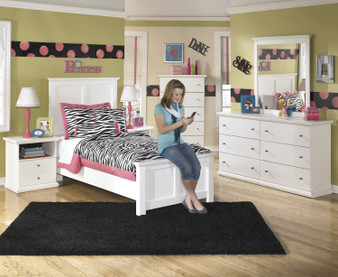 Buckwick Shoals Casual White Bedroom Set: Twin Bed, Dresser, Mirror, 2 Nighstands, Chest