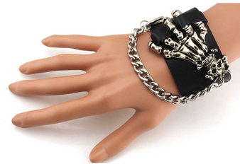 Men's Punk Style Spiked & Clawed Leather Wristbands