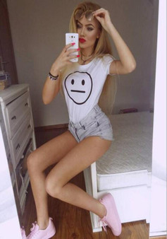 White Emoticon Print Round Neck Short Sleeve Oversize Casual T-shirt