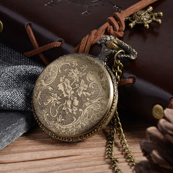 Vintage Bronze Skull Head with Chain For Men Watch