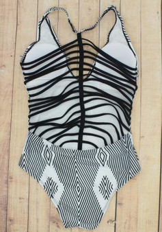 White Diamond Geometric Cut Out Shoulder-Strap U-neck Fashion Swimwear