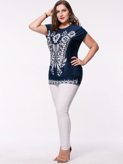 Casual Fabulous Printed Round Neck Plus Size T-Shirt