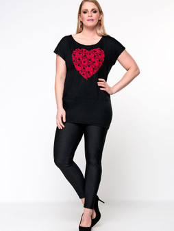 Casual Heart Decorative Lace Round Neck Plus Size T-Shirt