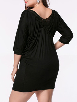 Casual V-Neck Solid Ruched Plus Size Shift Dress In Black