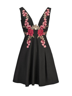 Casual Deep V-Neck Decorative Floral Embroidery Patch Skater Dress