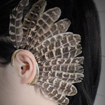 Be BOLD - Unisex Feather Ear Cuff