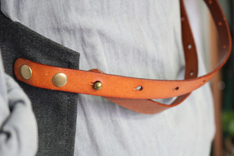 Apron with Detachable Leather Straps