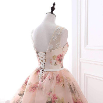 Charming Tulle Round Neck Lace Up Back Ball Gown Long Prom Dress P960
