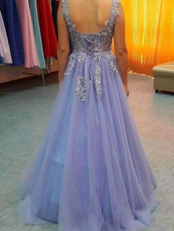 Delicate V Neck Open Back Floor Length With Lace Appliques Prom Dress P640