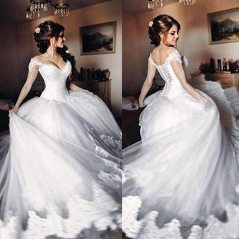 Lace Sweetheart Off the Shoulder Wedding Dress Ball Gown with Court Train W486