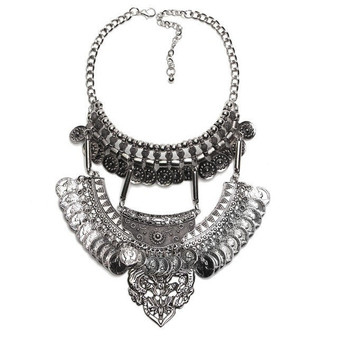 Ribbed Coin Collar Necklace