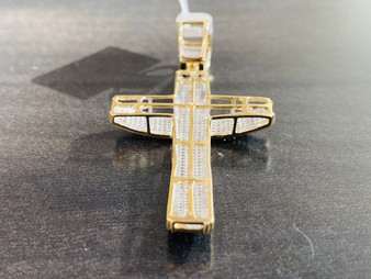 MENS 10KT GOLD .68ct CLUSTER MICRO-PAVE DIAMOND CROSS PENDANT