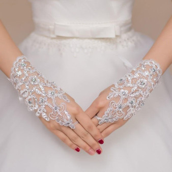 Gorgeous Bridal Gloves Crystal Rhinestone Red White Short Lace Wedding Gloves