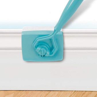 Extendable Baseboard Duster