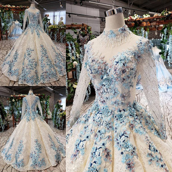 Newest Long Sleeves Ball Gown Wedding Dresses With Appliques W00251