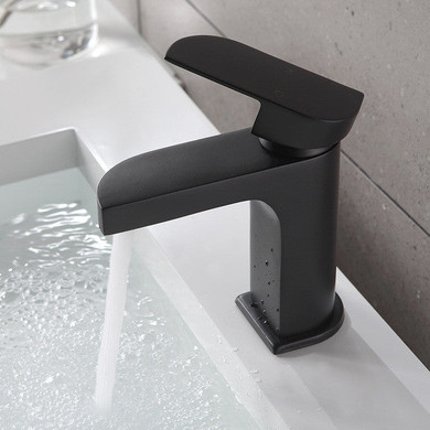 New Design Leaf Shape Faucet Chrome Black Bathroom Faucet Basin Sink Mixer Tap Brass Made Cold And Hot Water Basin Faucet