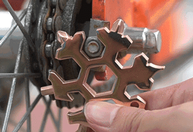 Multi Purpose 18-in-1 Snowflake Combination Tool