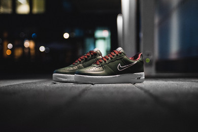 Nike Air Force 1 Low Retro "Hong Kong"