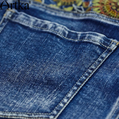Artka Women's 2017 Spring Ethnic Embroidery Flare Pants Vintage Mid-waist Slim Fit Full Length Jeans With Pockets KN10975C