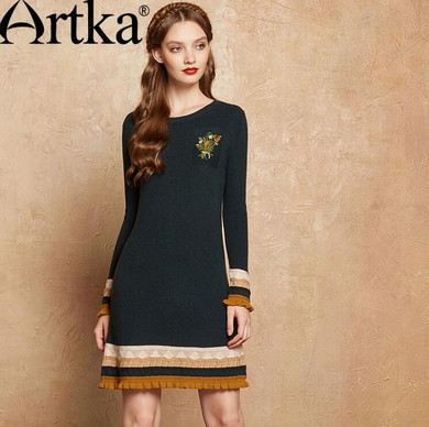 Artka Autumn Women's Dress 2017 Patchwork Embroidery Dress Women Long Sleeve Sweater Dress Slim Elegant Dress Plus Size LB10172Q