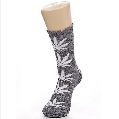 Best 2017 Germany's Harajuku Hiphop Women's Maple Leaf Sock Cotton Hose Long Skateboard Hip-hop Socks for Female