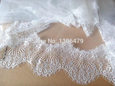 18m/ Lot Eyelash Lace Fabric 8cm DIY Decorative High Quality Soft Off White Nylon Eyelash Lace Trim Wedding Dress Fabric RS300