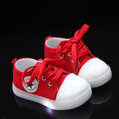 New 2018 LED European fashion baby children sneakers cool girls boys kids shoes Lovely summer casual baby shoes free shipping