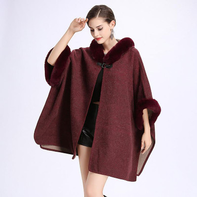 2017 Autumn/Winter Fashion Cape Poncho Women Fake Fur Hooded Cloak Shawl Casual Cloak Long Women Sweater Cardigan