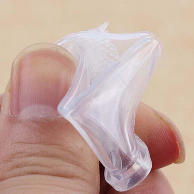 2016 Hot Sale Super Soft Pet Finger Toothbrush Teddy Dog Brush Addition Bad Breath Tartar Teeth Care Dog Cat Cleaning Supplies