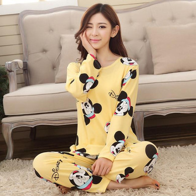 New 2017 women long-sleeve carton sleepwear pajama sets female nightwear lady Pyjamas nightgowns teenage pijamas home clothing New 2017 women long-sleeve carton sleepwear pajama sets female nightwear lady Pyjamas nightgowns teenage pijamas home clothing