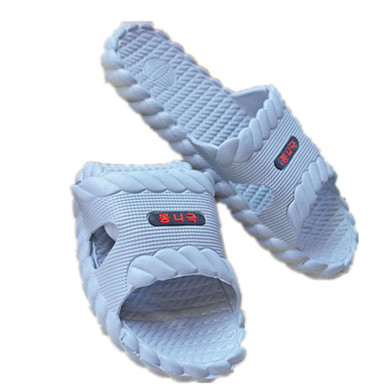 Waikol Hot Marketing Summer Bathroom Sandals Indoor Home Slipper Fashion Men Shoes