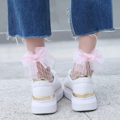 FEITONG 2018 Fashion New Ruffle Fishnet Ankle High Socks Women Girl Pricness Mesh Lace Socks Bow Knot Fish Net Short Socks