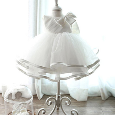 2017 Newborn Baptism Dress For Baby Girl White First Birthday Party Wear Cute Sleeveless Toddler Girl Christening Gown Clothes 2017 Newborn Baptism Dress For Baby Girl White First Birthday Party Wear Cute Sleeveless Toddler Girl Christening Gown Clothes