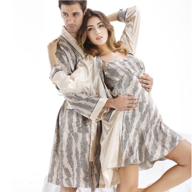 Luxury Silk Robes for Men Leopard Satin Dressing Gown for Men Long Sleeved Satin Silk Kimono Robe for Men