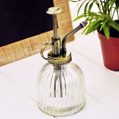 Free shipping New arrival Zakka Colored stripes glass watering cans/Garden Watering/Plant Waterer/Glass Tool/Garden Supply Free shipping New arrival Zakka Colored stripes glass watering cans/Garden Watering/Plant Waterer/Glass Tool/Garden Supply