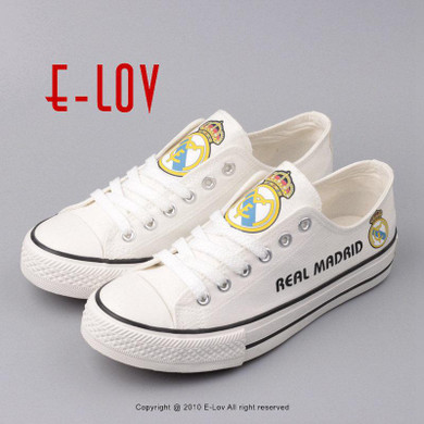 2017 New arrived fans club print canvas shoes logo white low top graffiti leisure shoes football logo customization shoes boys