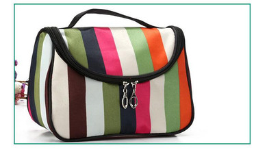 Fashion 2017 Women Cosmetic Bag Travel Wash Bags Cheap Ladies Handbag Cosmetic Cases Makeup bag Neceser trousse maquillage femme