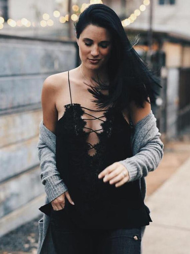 Spaghetti-neck Bandage T-shirts Tops