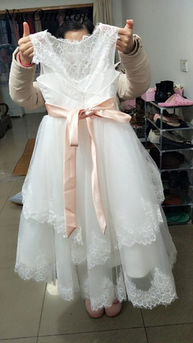 Elegant 2017 First Communion Dresses For Girls Ball Gown White Lace Bow Flower Girl Dresses For Weddings Kids Pageant Gowns F24