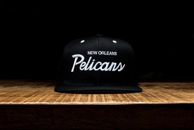 Politics x New Orleans Pelicans Snapback - Black/Red