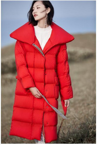 OLN Luxury Women Down Coat Winter Thicken Light Down Jacket Fashion 2017 Long Overcoat High Quality Outerwear Europe Parka New
