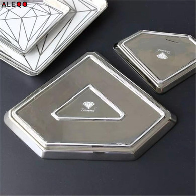 Nordic Diamond Office Table Storage Plate Chic Scandinavian Elegance Metal Silver Office Desk Storage Tray Cupcake Organizer