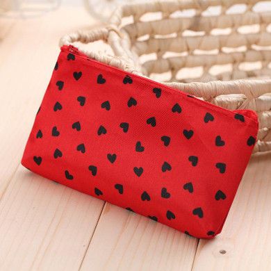 2017 New Cosmetic Bag Women Makeup Bags Female Zipper Cosmetics Bag Portable Travel Make Up Pouch small love Taobao handbags