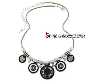2017 New Choker Necklace Fashion Ethnic Collares Vintage Silver Color Colorful Bead Pendant Statement Necklace For Women Jewelry